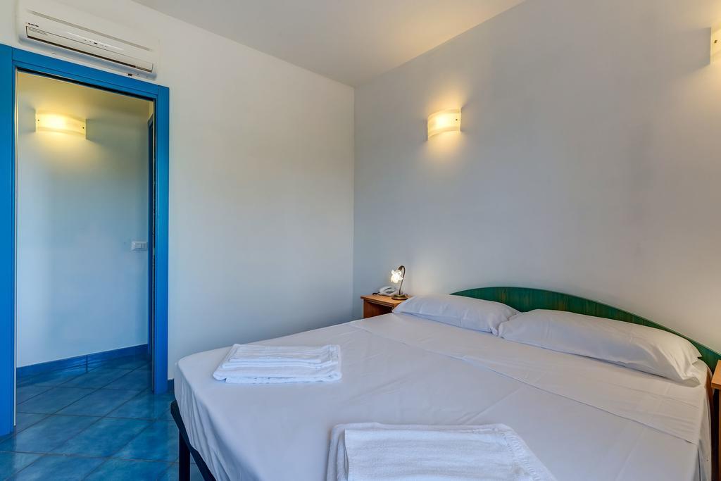 Aparthotel Terra Felice San Felice Circeo Exterior foto
