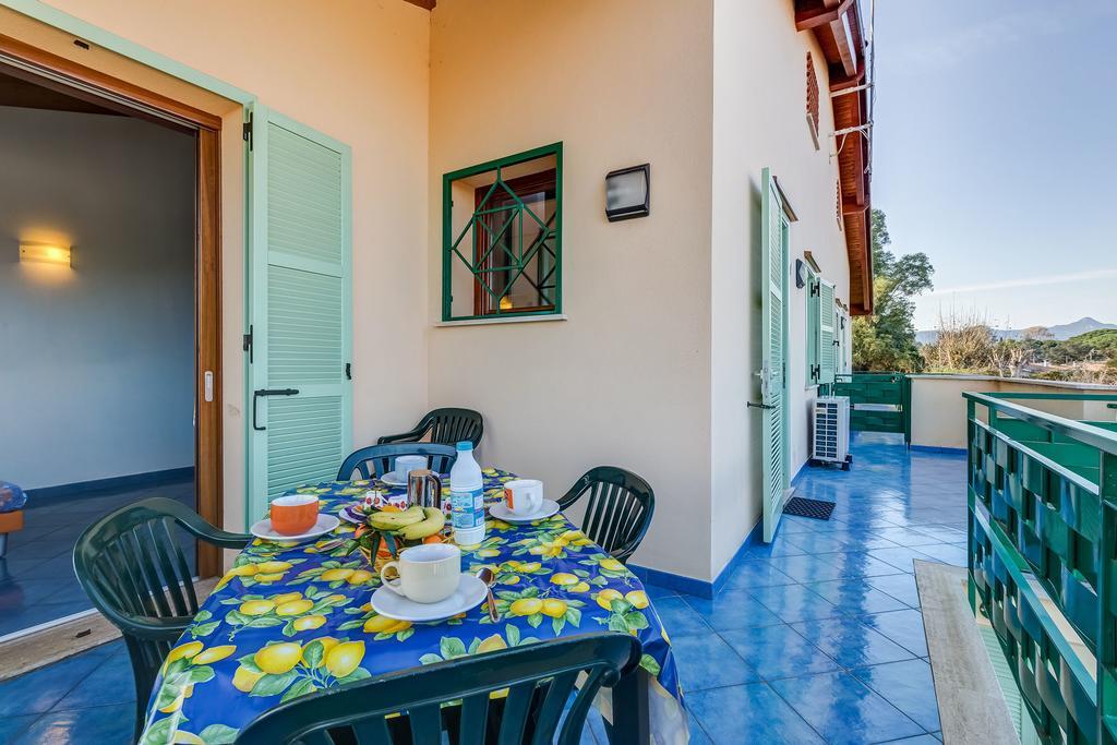 Aparthotel Terra Felice San Felice Circeo Exterior foto